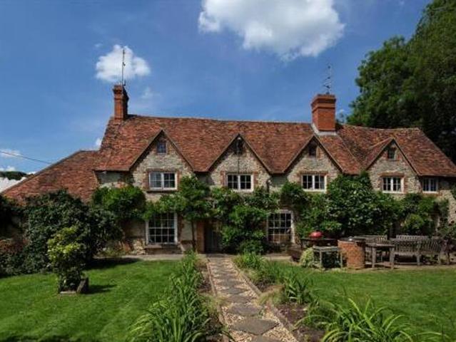 House for sale in Lyons, Greater London