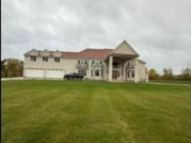 House for sale in Barrington, Illinois