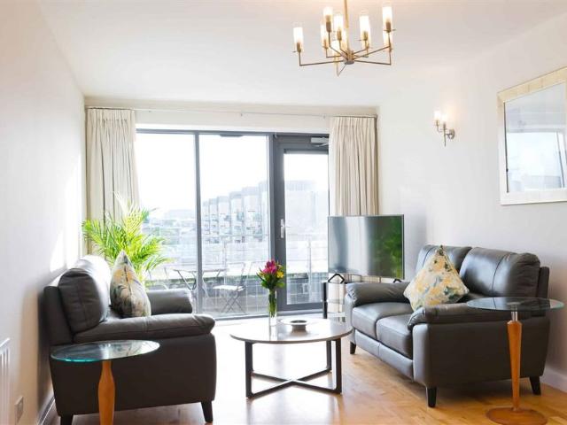 Apartment to rent in Bluebell, North Tipperary