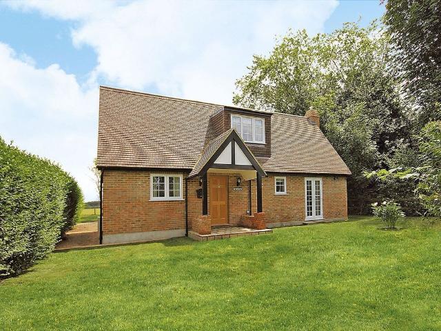 House for rent in Fox Corner, Woking