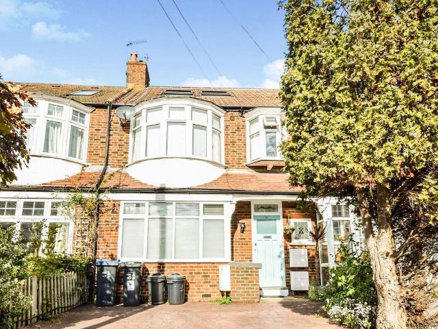 Apartment for rent in London Borough of Merton, Greater London