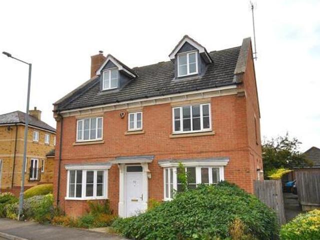 House for sale in Northampton, Northamptonshire