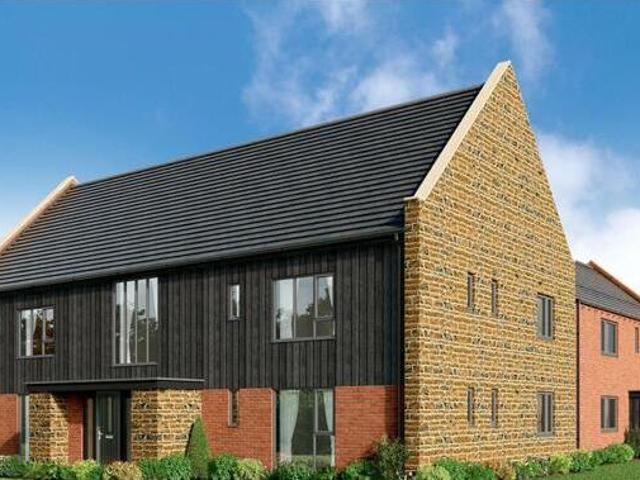 House for sale in Northampton, Northamptonshire