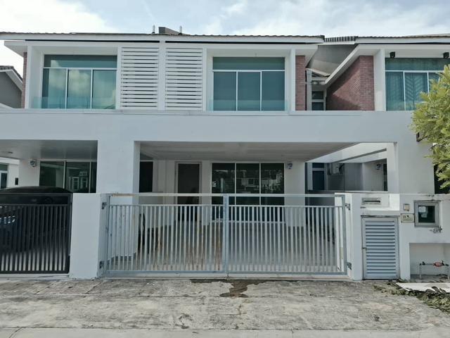 Terraced House for sale in Wellesley, Penang