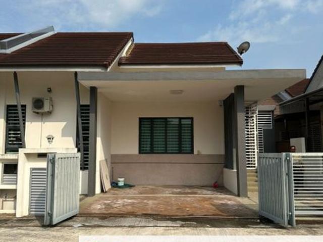 House for sale in Wellesley, Penang