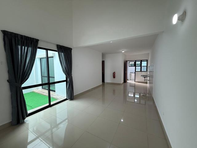 Terraced House for rent in Wellesley, Penang