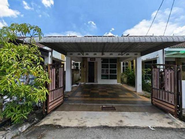 Terraced House for sale in Wellesley, Penang