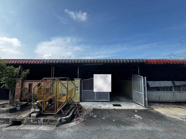 Terraced House for sale in Wellesley, Penang