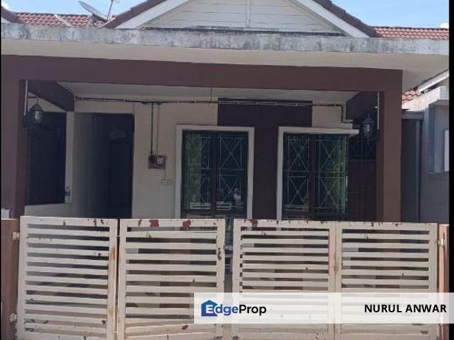 House for sale in Wellesley, Penang