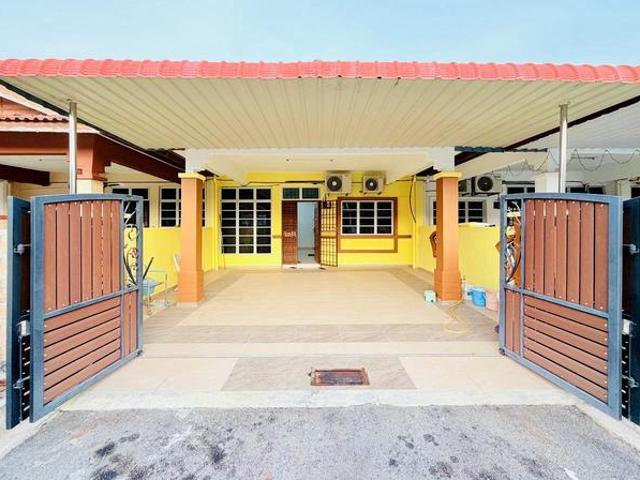 Terraced House for sale in Wellesley, Penang
