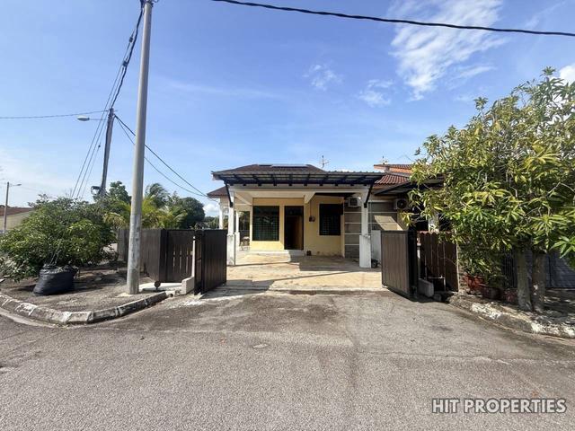Terraced House for sale in Wellesley, Penang