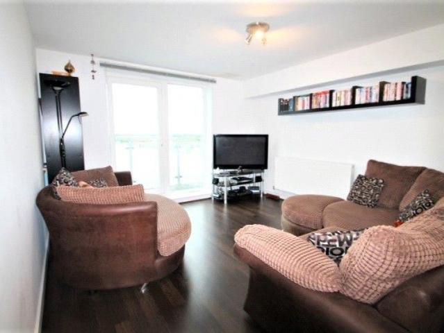 House for rent in London Borough of Hounslow, Greater London