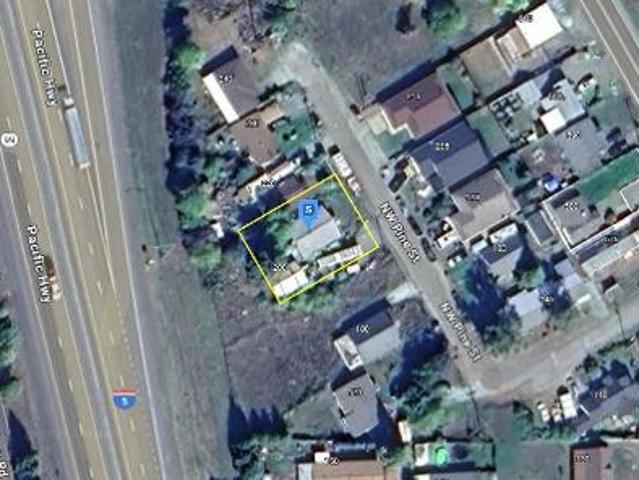 House for sale in Canyonville