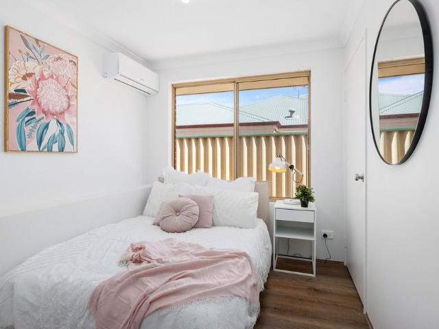 Room for rent in Bertram, Western Australia