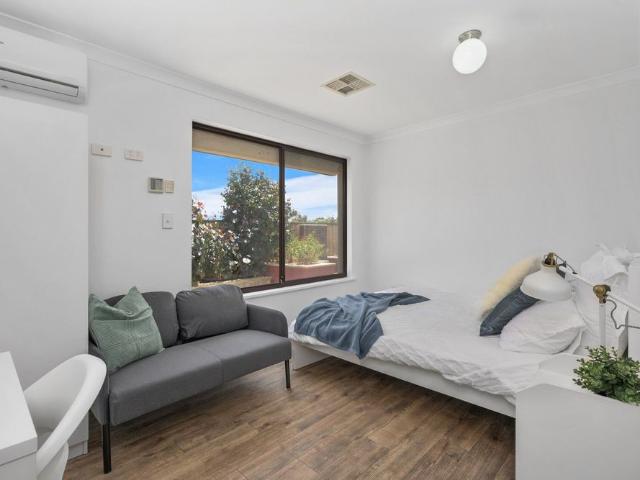 Room for rent in Bertram, Western Australia