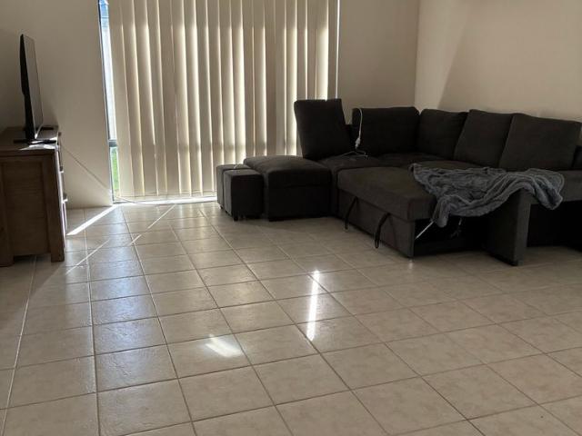 Room for rent in Bertram, Western Australia