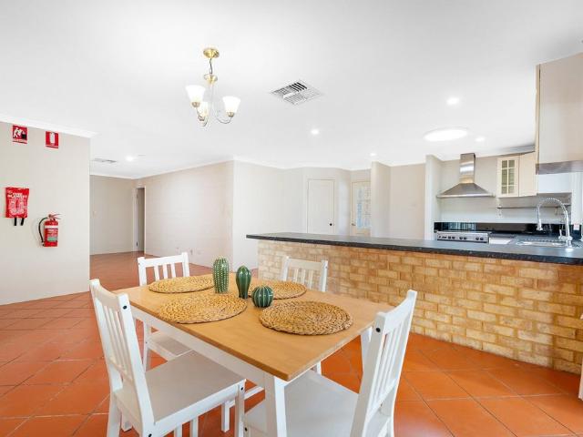 Room for rent in Bertram, Western Australia