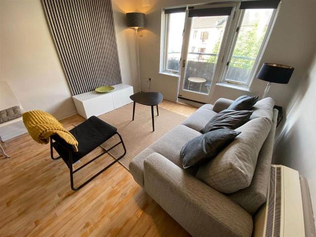 Apartment to rent in Bluebell, North Tipperary