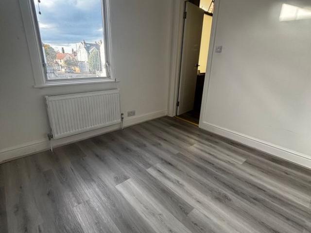 Room for rent in The Hyde, Greater London