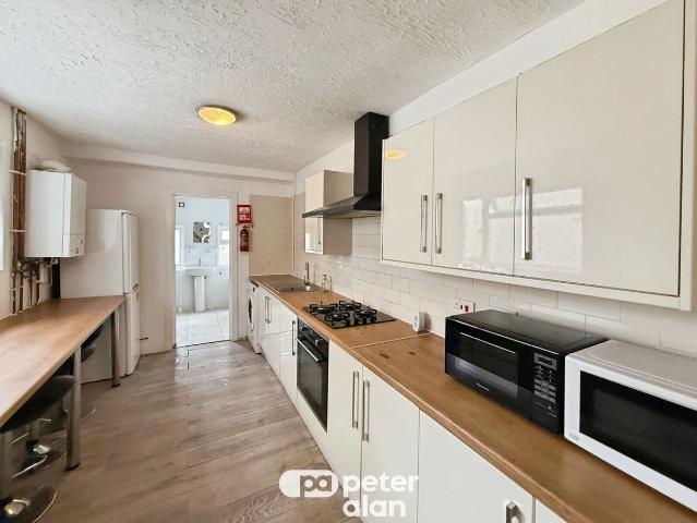 Apartment for rent in Falcon Lodge, Wales