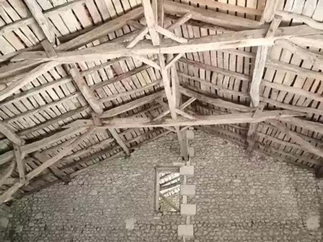 Maison vente à Bourg, Bertric-Burée
