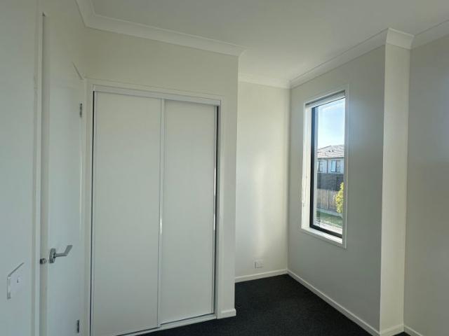 Room for rent in Camerons Creek, Victoria