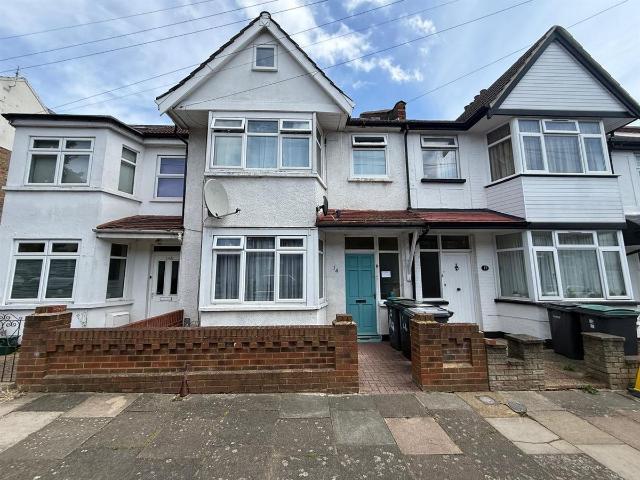 Apartment for rent in Scotch Estate, Greater London