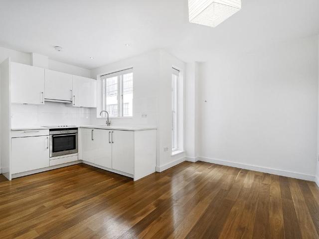 House for rent in Soho, Greater London