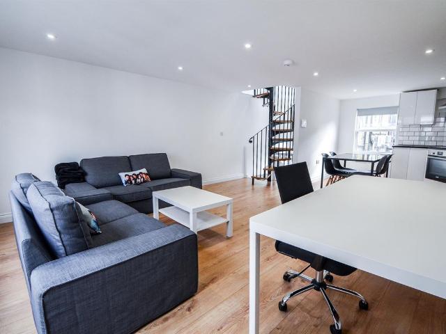 House for rent in Soho, Greater London