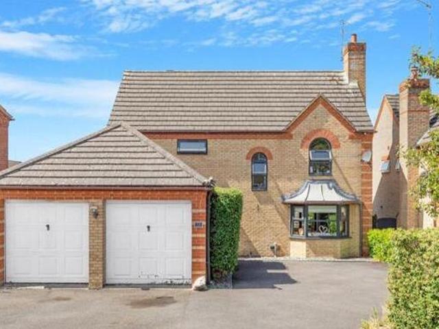 House for sale in Ise Lodge, Kettering