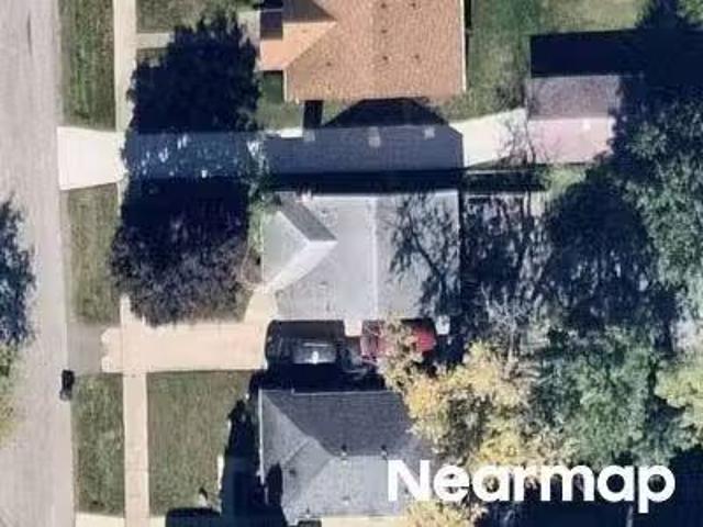House for sale in Redford