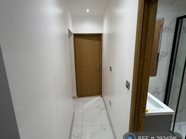 House for rent in Stamford Hill, Greater London