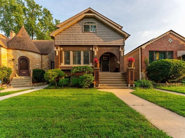 House for sale in Berwyn, Cook County