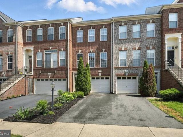 House for sale in Aldie