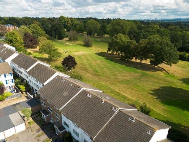 House for sale in Kingston Upon Thames, Greater London