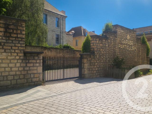 Garage location à Besançon