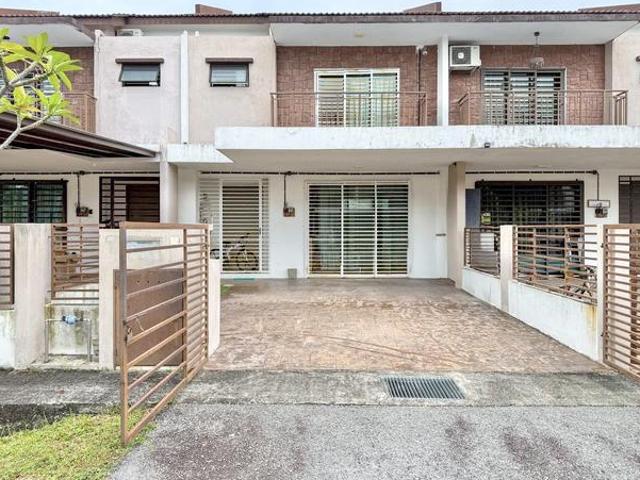 Terraced House for sale in Sepang, Tanjong Sepat