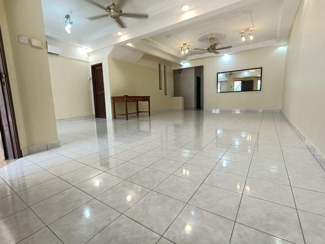 Terraced House for sale in Petaling, Alam Impian