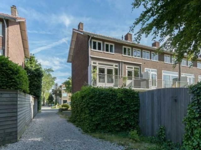 Appartement te huur in Johannes Geradtswegbuurt, Hilversum