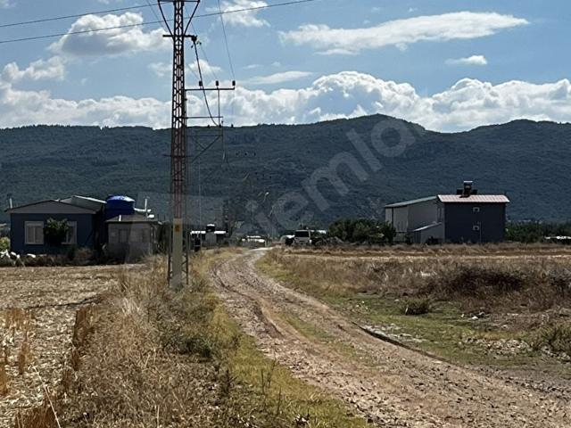 Güvenli, Çeltikçi içerisinde satılık Arsa