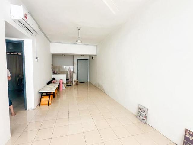 Serviced Residence for sale in Petaling, Subang Jaya