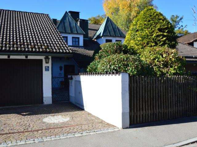 Doppelhaushälfte kaufen in Wörnbrunn, Grünwald