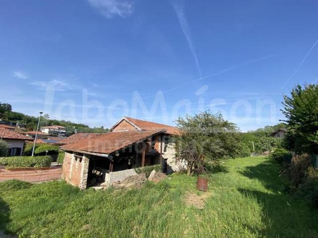 Terreno in vendita a Besozzo, Lombardia