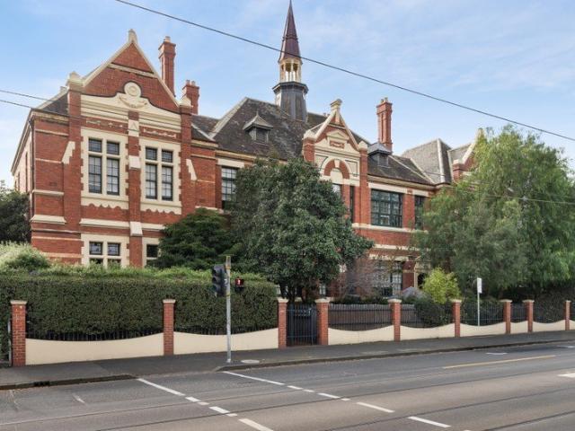 Apartment for sale in Camerons Creek, Victoria