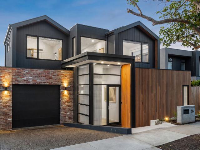 Townhouse for sale in Camerons Creek, Victoria