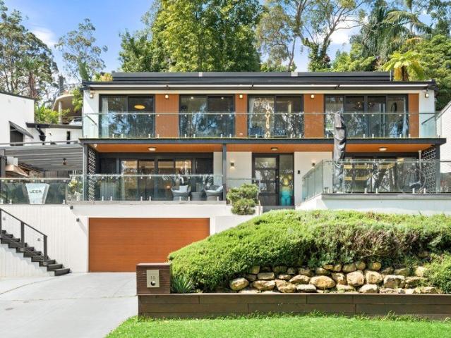 House for sale in Lower North Shore, Sydney