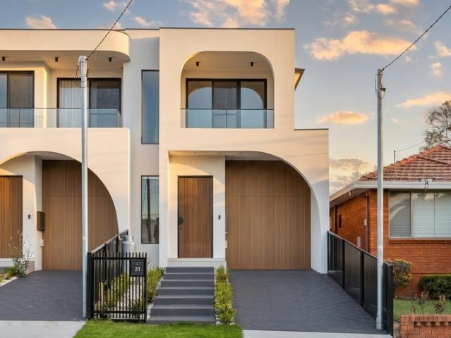 House for sale in Smithfield, Sydney