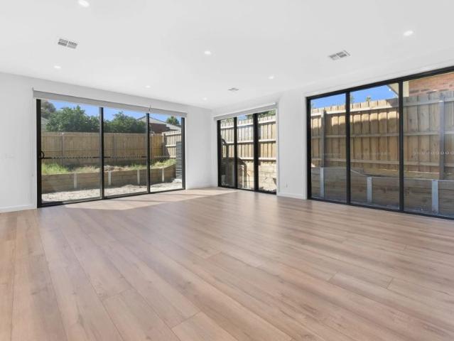 Townhouse for rent in Camerons Creek, Victoria