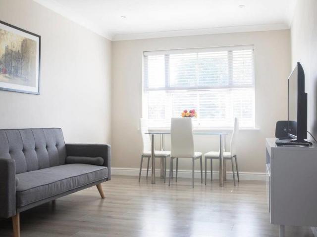 House for rent in Roehampton, Greater London