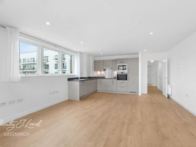 Apartment for rent in Fish Island, Bow